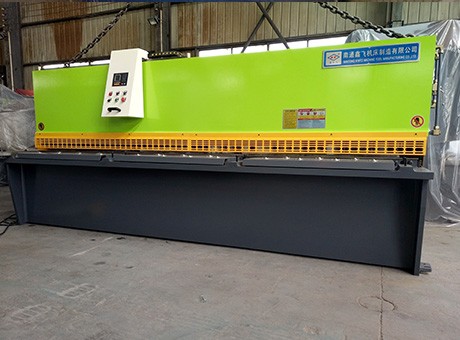 QC12Y-6X4000擺式剪板機-E21S