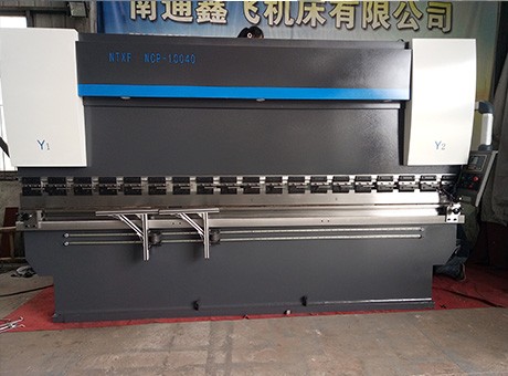 WC67Y-100T4000新款數(shù)控折彎機E200PS