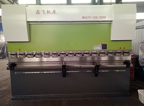 WC67Y-100T3200液壓折彎機E200PS